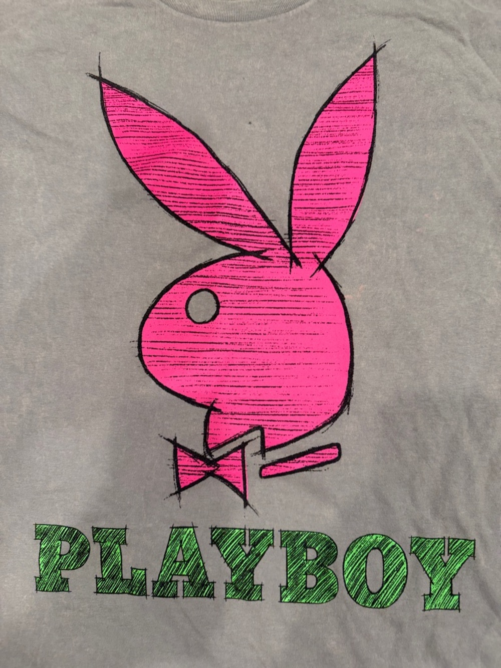 Pink & Green Sketched Playboy Logo on Distressed Tan Tee Men’s Size Extra Large - Picture 2 of 4